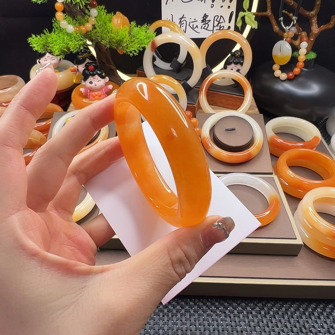 石英质玉（黄龙玉）未镶嵌手镯