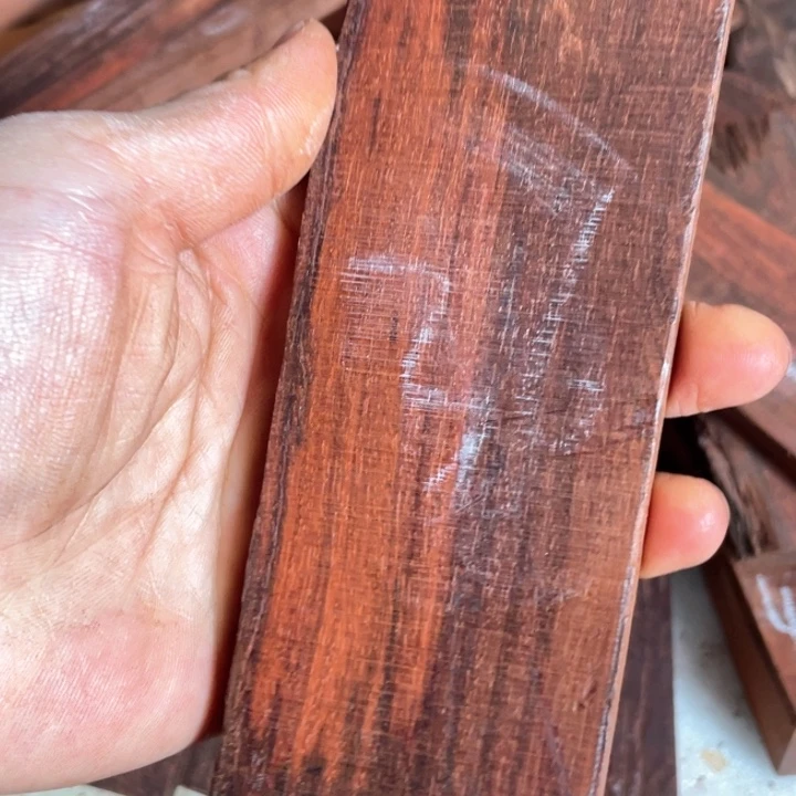 檀香紫檀（小叶紫檀）专****生