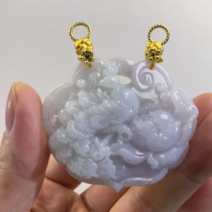 翡翠吊坠(赠链)未镶嵌代编织