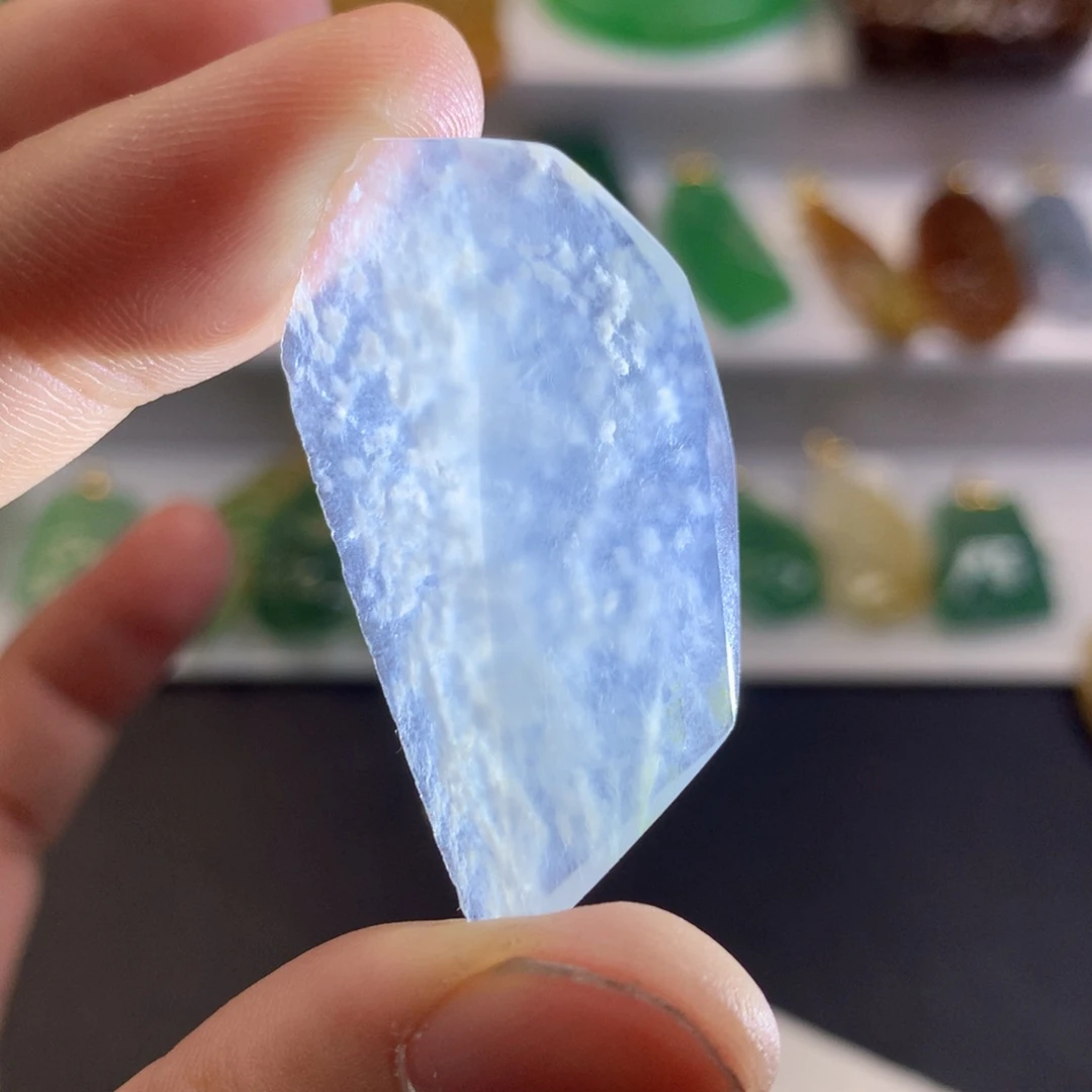 【闪购商品】颈饰未镶嵌翡翠