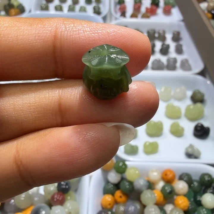 未镶嵌和田玉珠宝半成品