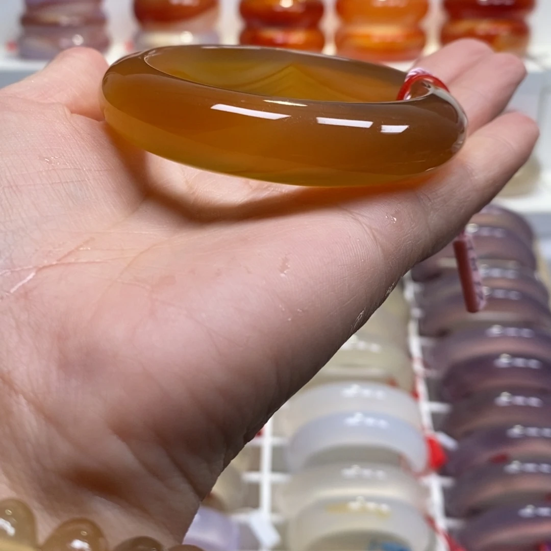 玛瑙/玉髓未镶嵌手镯