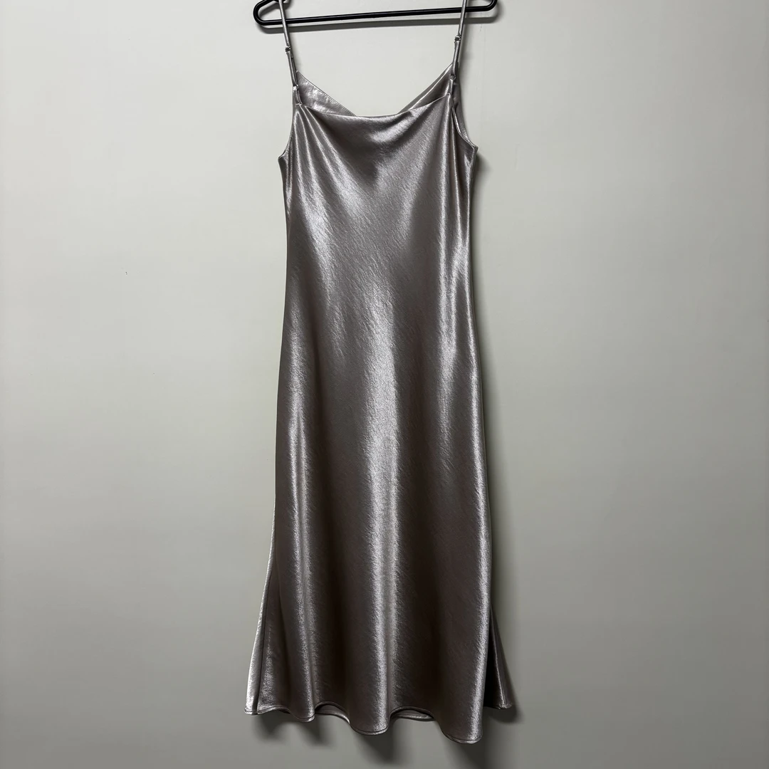 25s【宝Z】夏季新款纯色吊带连衣裙（LL1006）高级灰【233】