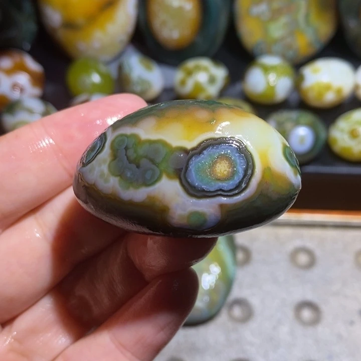 未镶嵌玛瑙/玉髓珠宝半成品67