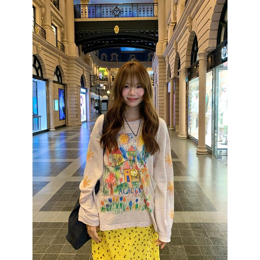 【运补6】时尚创意七彩图案印花T恤女夏季减龄个性小众长袖上衣复古