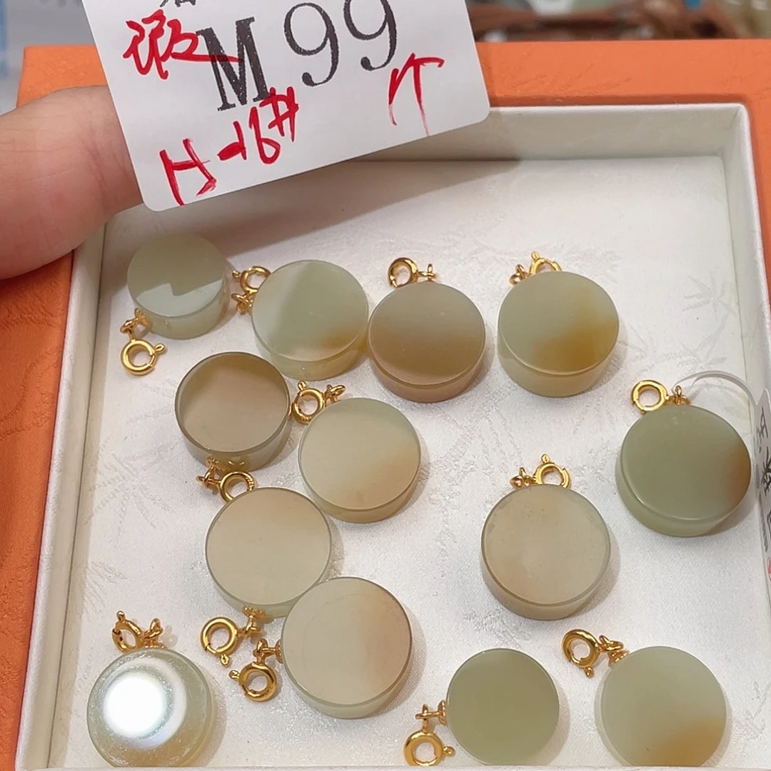和田玉未镶嵌珠宝半成品M99