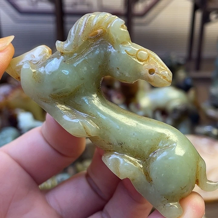 未镶嵌和田玉（糖玉）挂件