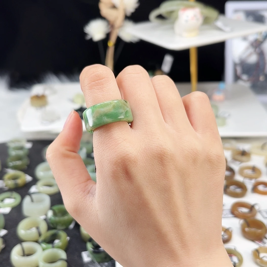 和田玉未镶嵌戒指P48黑羊洞直切16.9不退换