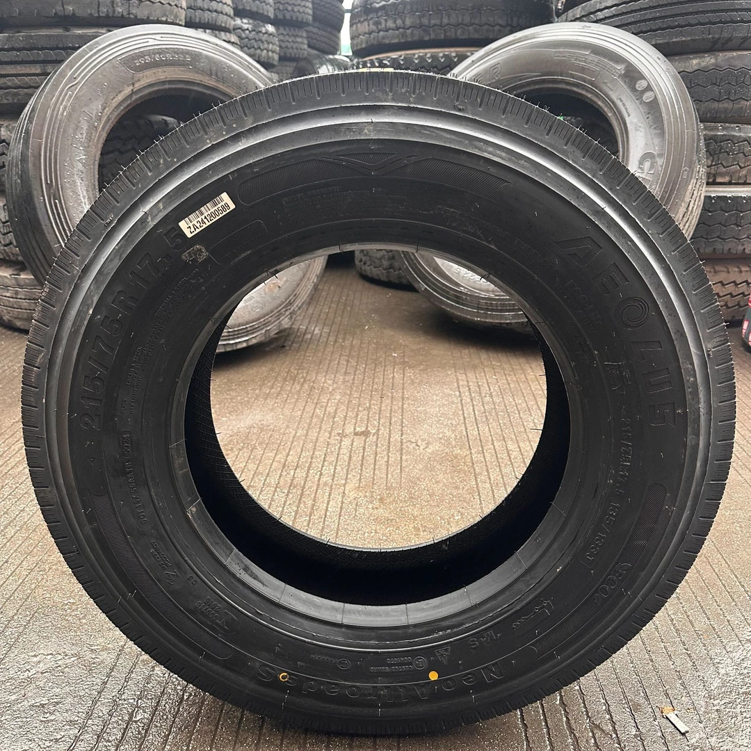 风神 NEO系列 215/75R17.5-18PR货车真空胎18层级