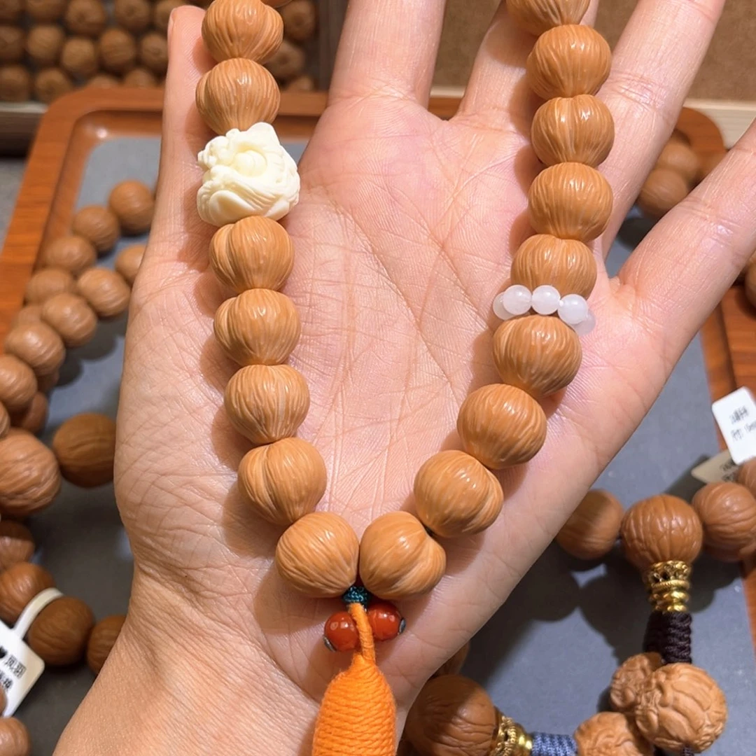 猴头核桃手串娜**开屁桃精品手持