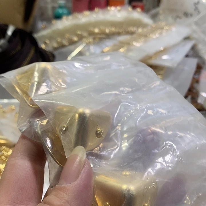 无纺布驴家包角扣10个