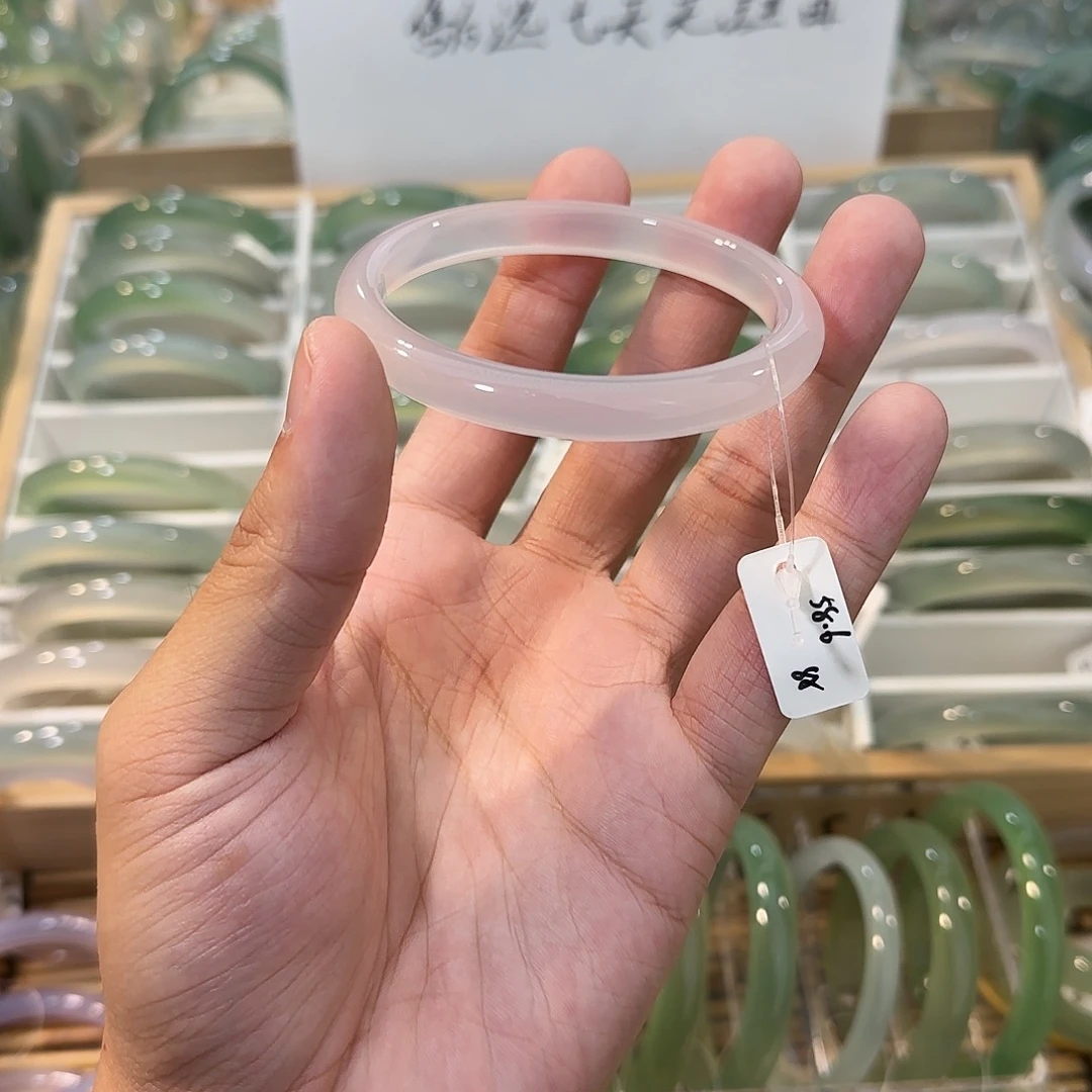 玛瑙/玉髓未镶嵌手镯圈口58.6