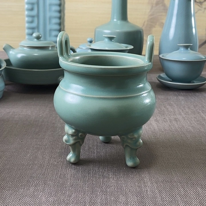 瓷片香炉一一一一一一一