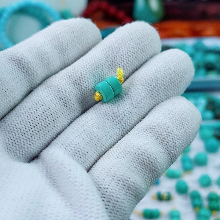 释***宝南红玛瑙未镶嵌珠宝奇石