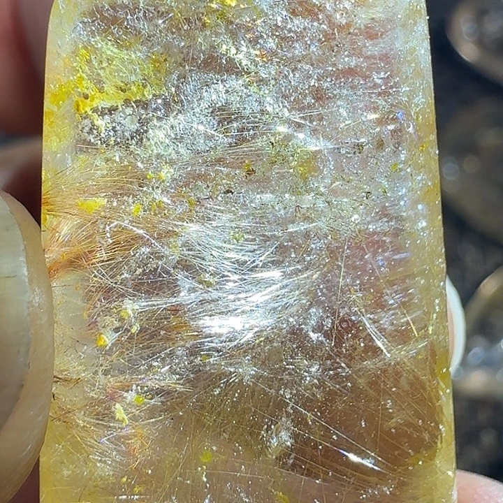 艾***饰发晶颈饰未镶嵌你