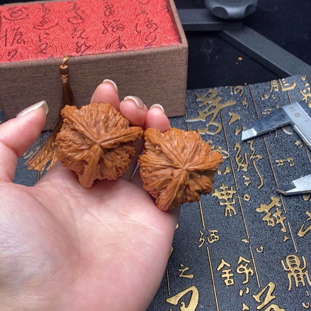 郭***大文玩核桃吊坠2111111212222