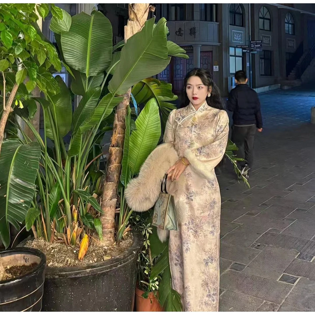 画报夫人原创自制新中式国风厚款纹理提花素雅旗袍   白茶女