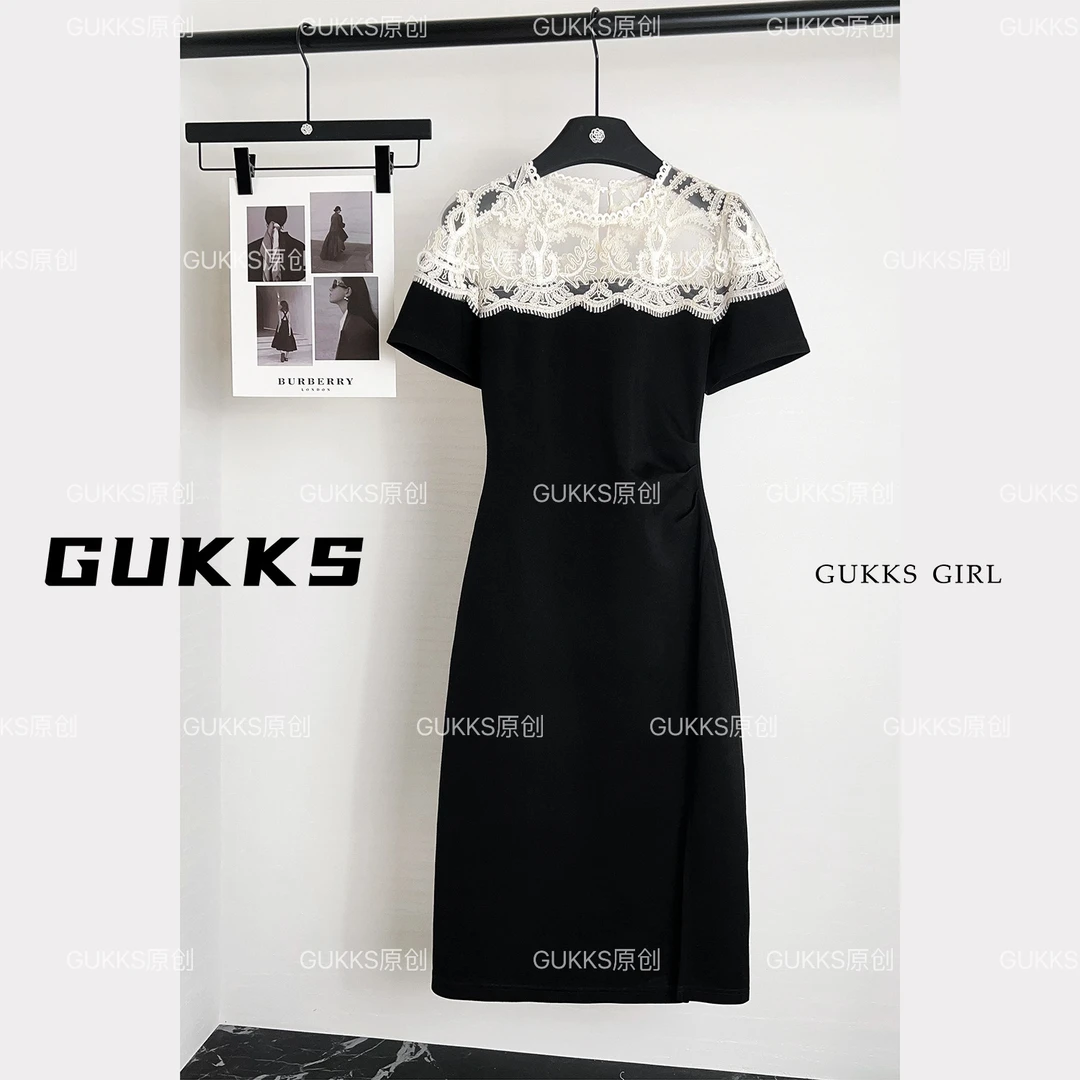GUKKS夏季高定新款设计感拼接显瘦气质撞色百搭连衣裙GK554