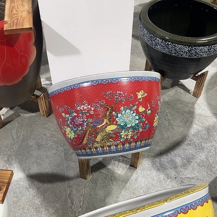 山***哥景德镇陶瓷鱼缸艺术