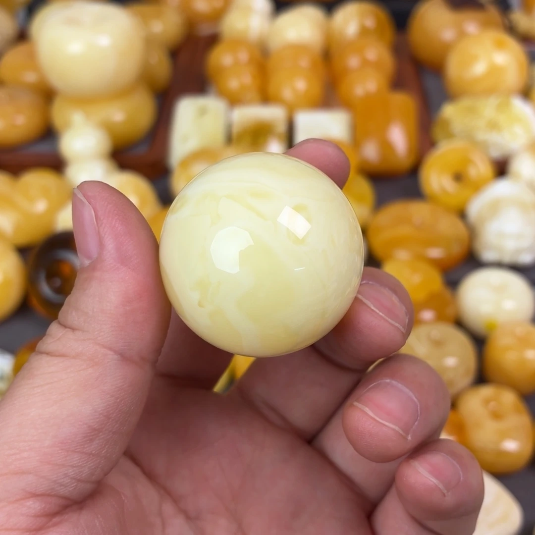 小****蜜蜡未镶嵌吊坠(不含链)