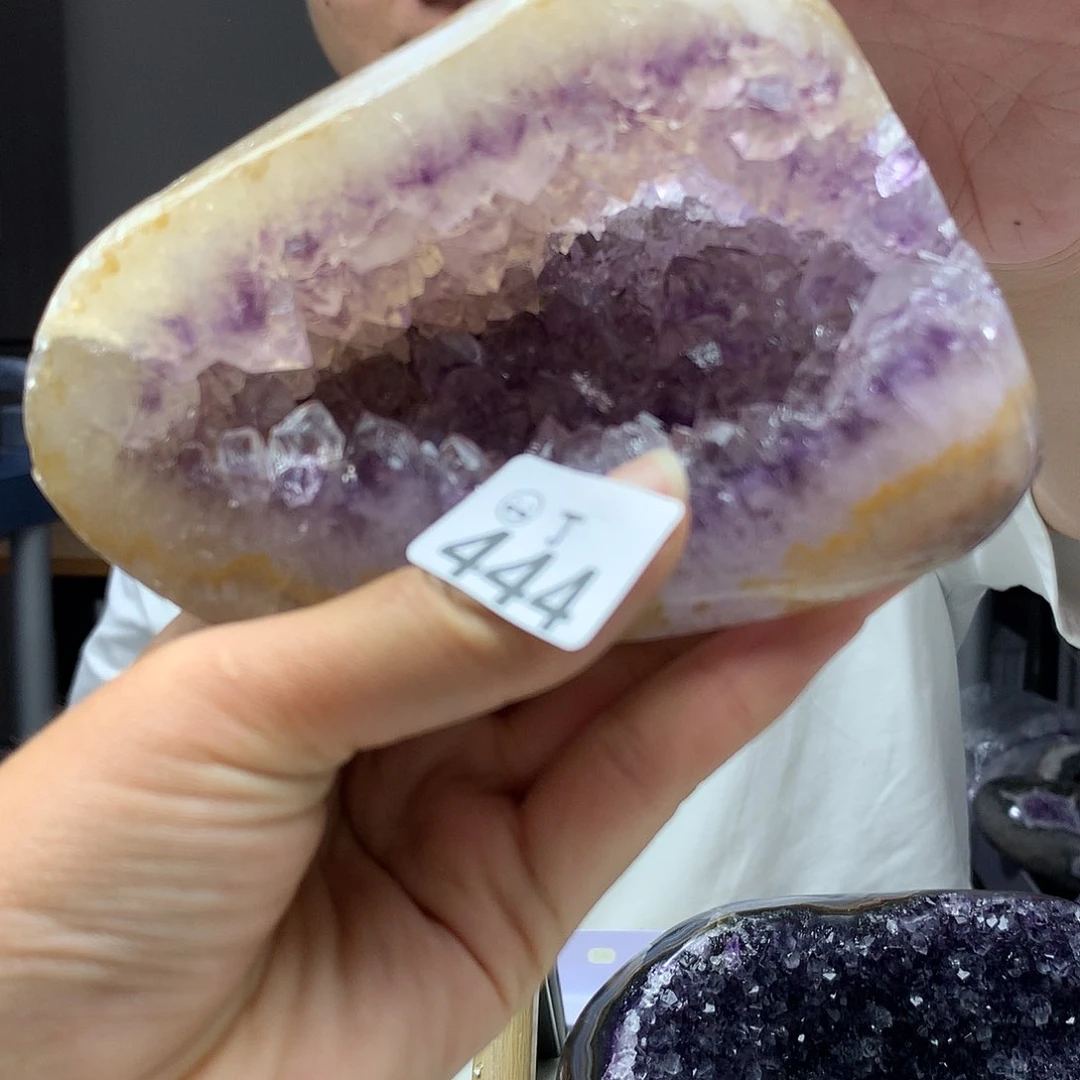 未镶嵌大型摆件（非配饰）水晶