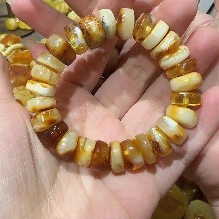 定制琥珀未镶嵌蜜蜡