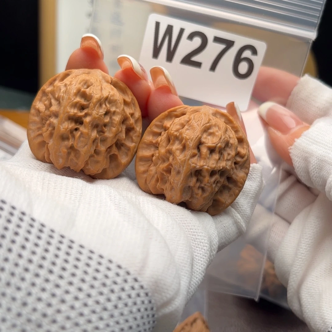 文玩核桃把件38野狼w 276