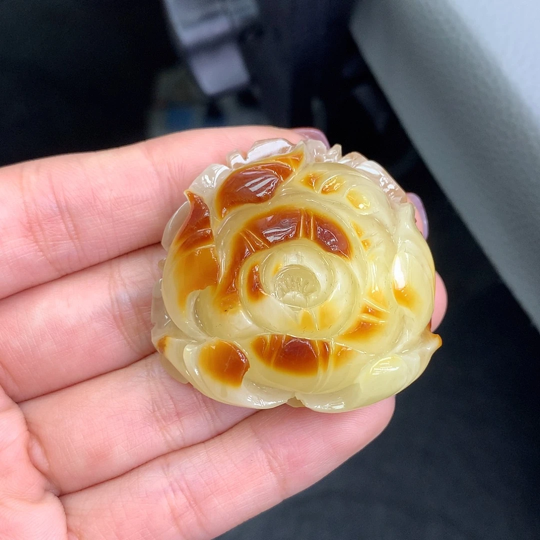 琥珀未镶嵌珠宝奇石40*38*16