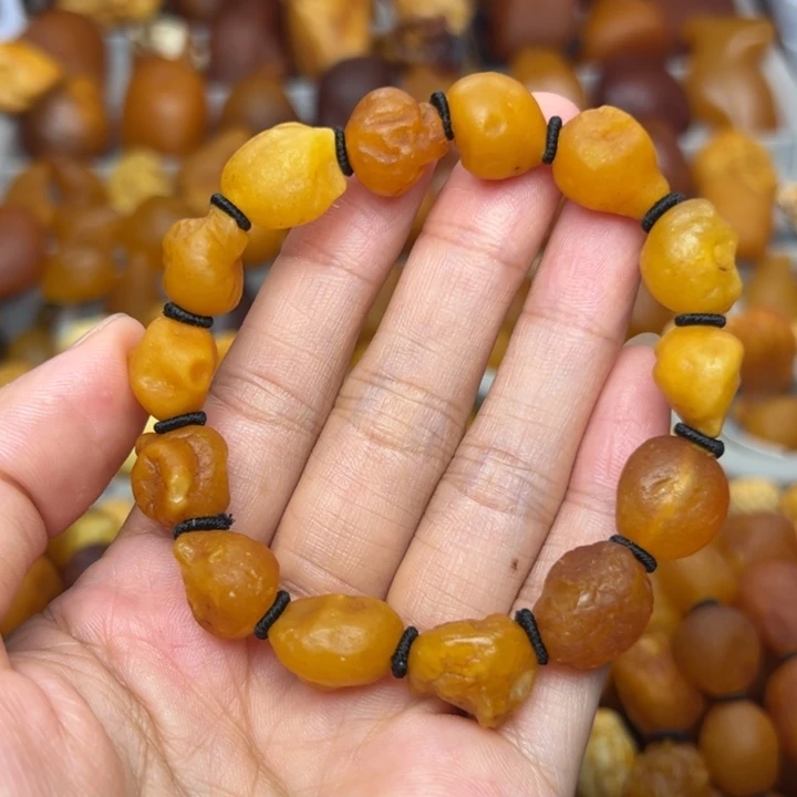 琥珀未镶嵌裸石天然蜜蜡