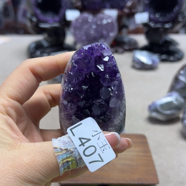 未镶嵌水晶大型摆件（非配饰）摆件