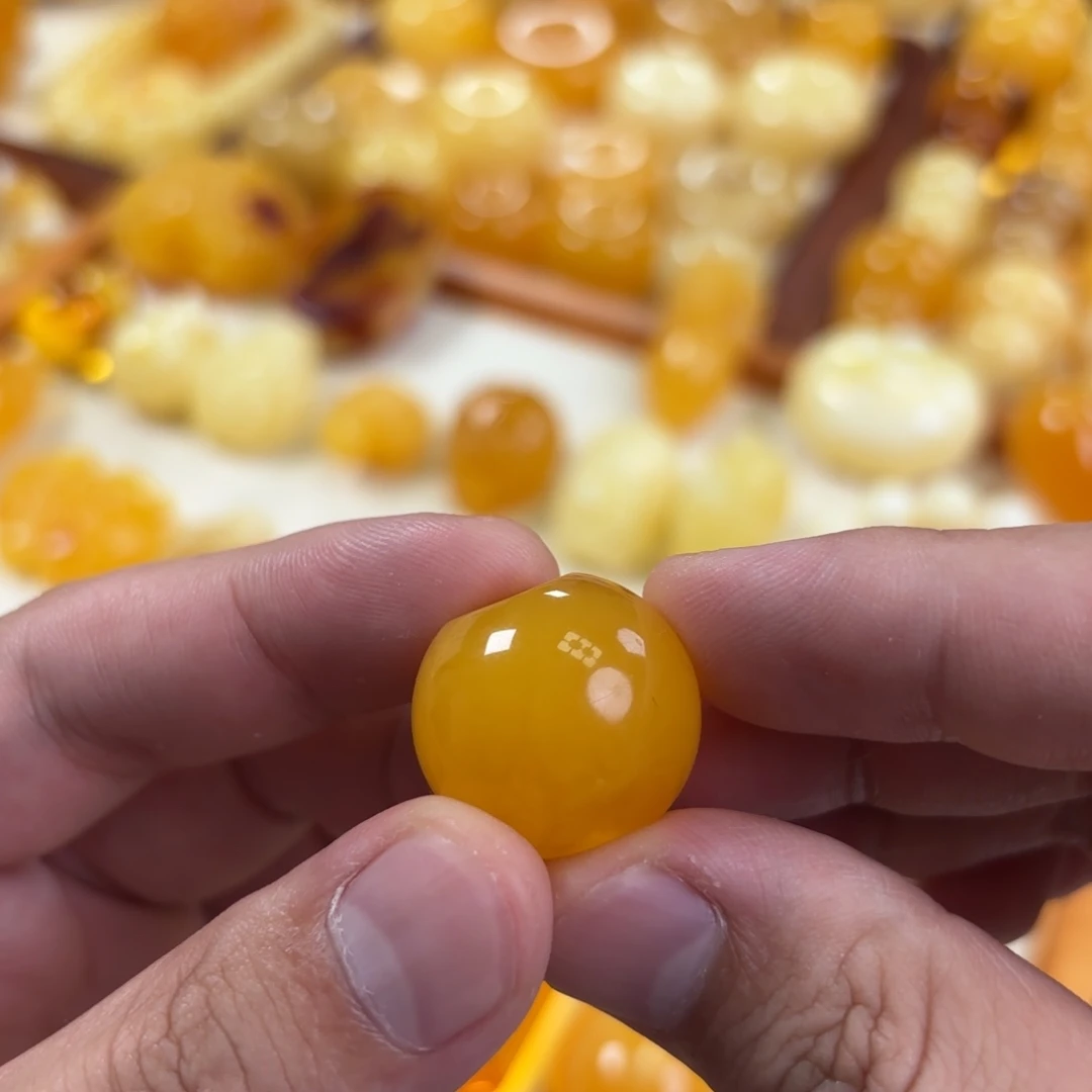 裸石蜜蜡未镶嵌苹果珠