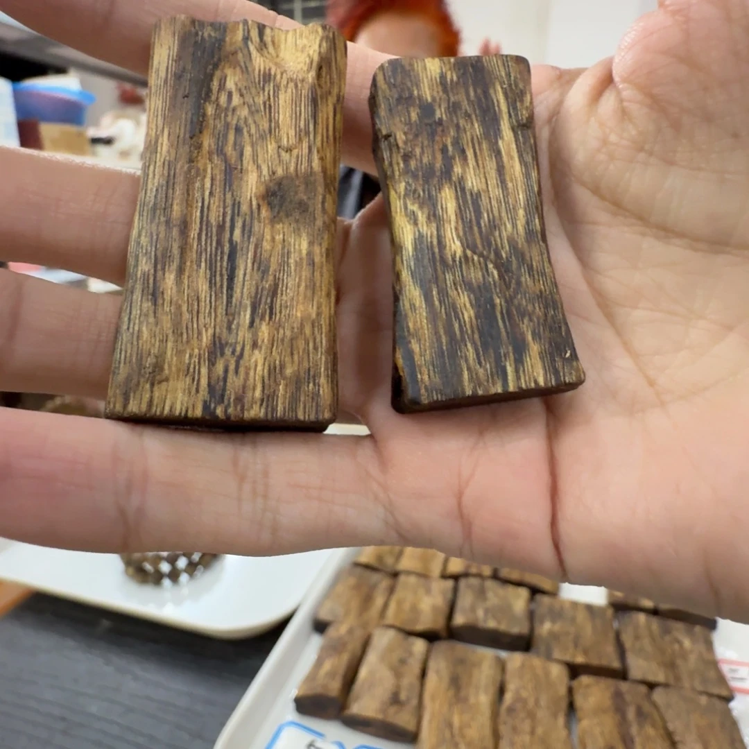 北***虎线香奇楠沉香原木