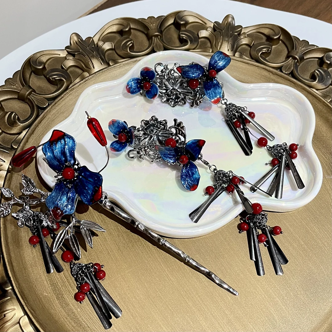 金钻新娘新款景泰蓝新中式秀禾服饰品2025新款新娘配饰结婚蓝色