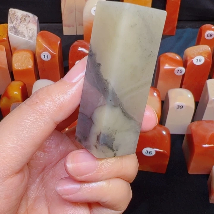 老挝石老挝精品素章