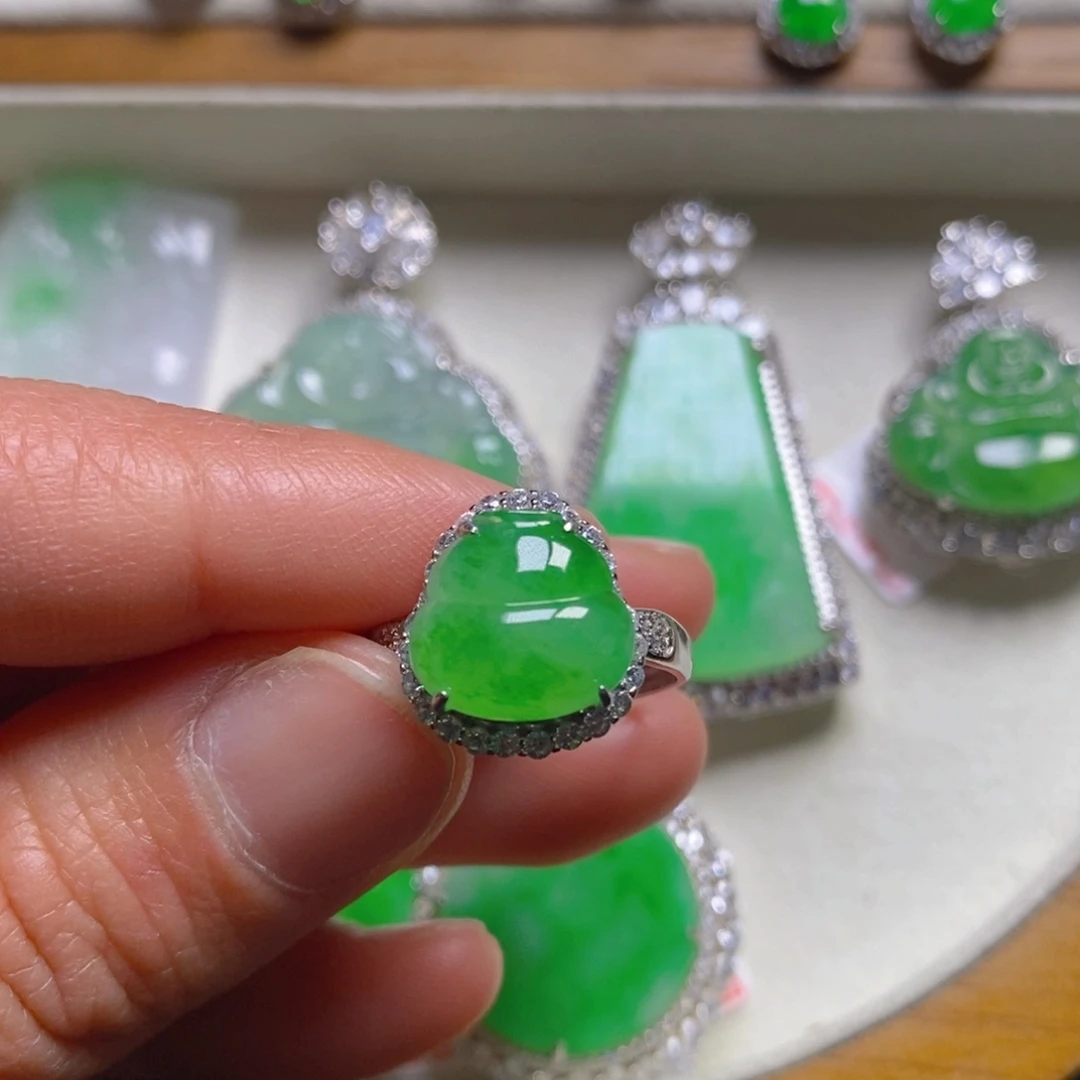 翡翠颈饰银S925镶嵌葫芦女戒