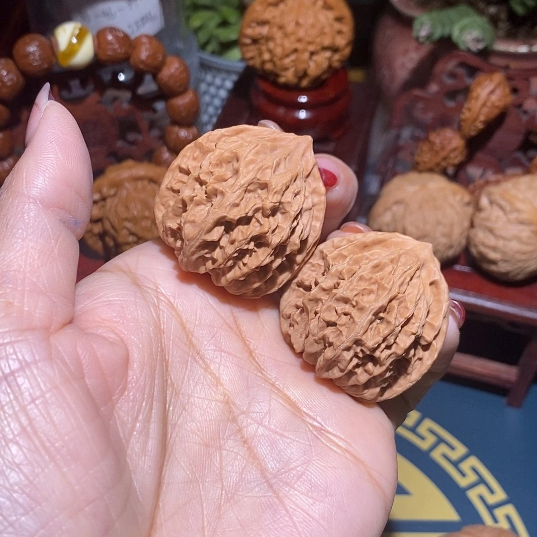 文玩核桃把件36灯笼