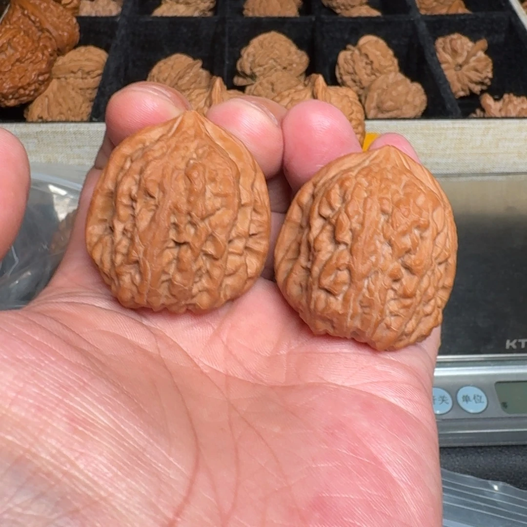 吊坠文玩核桃全品平谷凹底 尺寸37