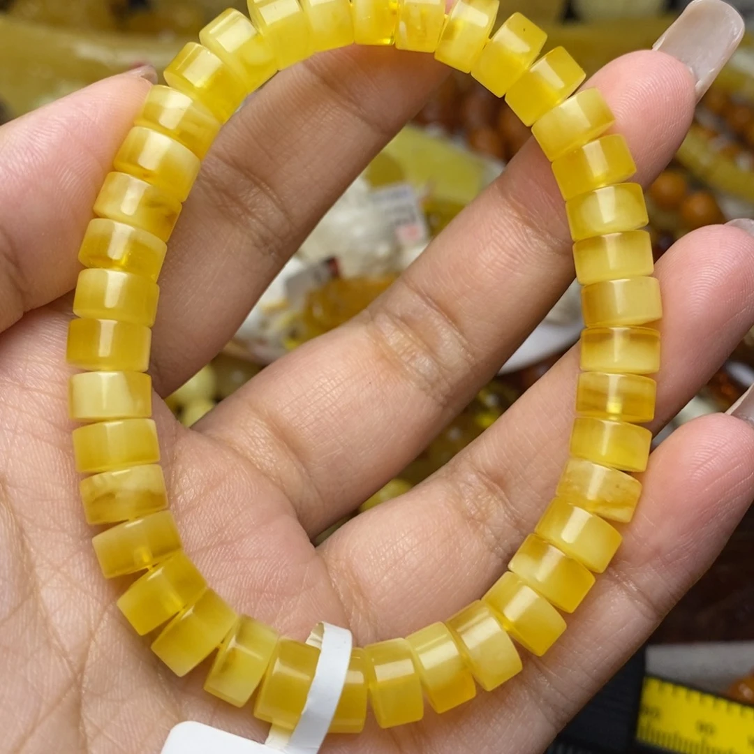 未镶嵌琥珀珠宝奇石