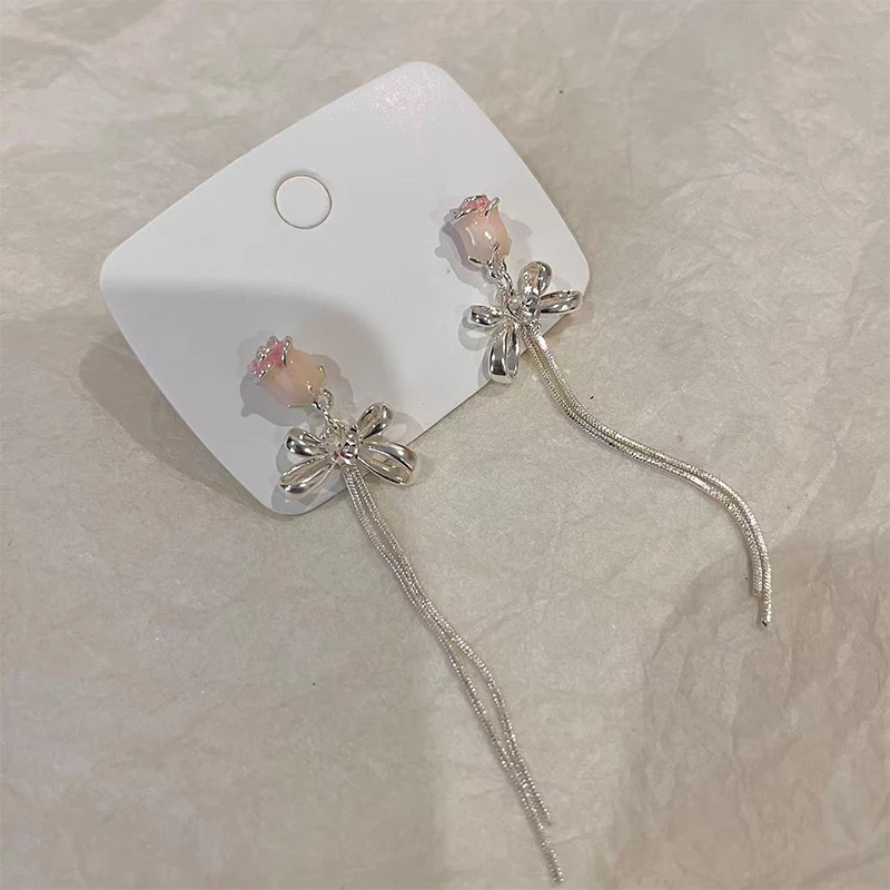 铜合金耳饰 郁金香蝴蝶结流苏耳环女高级感气质百搭时尚耳钉7204