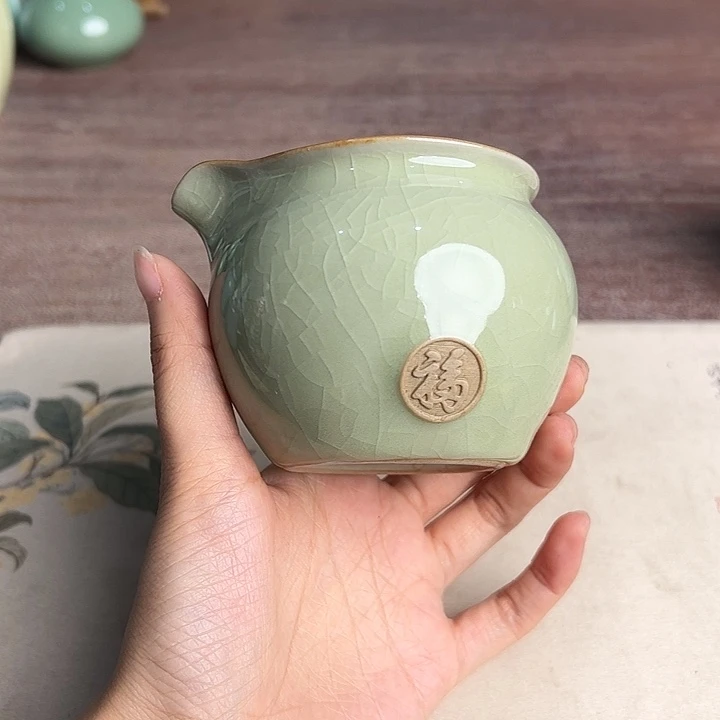龙泉云间青瓷小米茶器