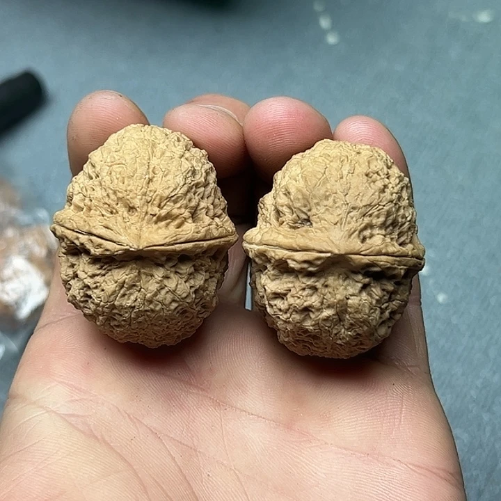 文玩核桃把件82号蜂窝纹元宝41尺