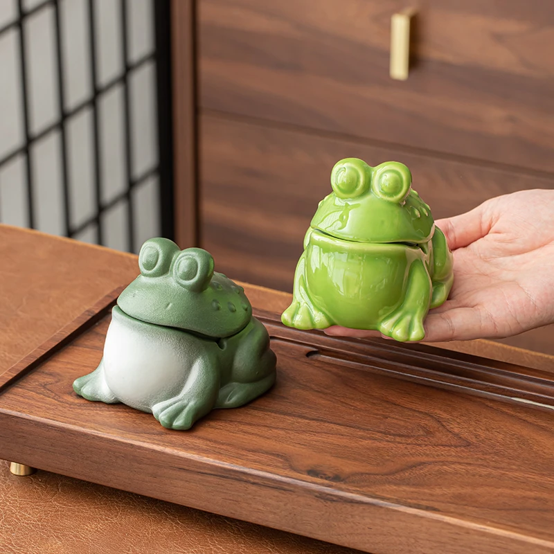 青蛙陶瓷烟灰缸小茶宠办公室家用客厅带盖防飞灰中式可爱摆件装饰