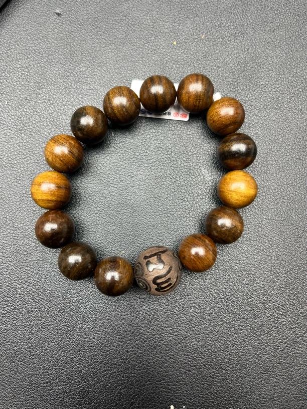 J链接25号文玩手串