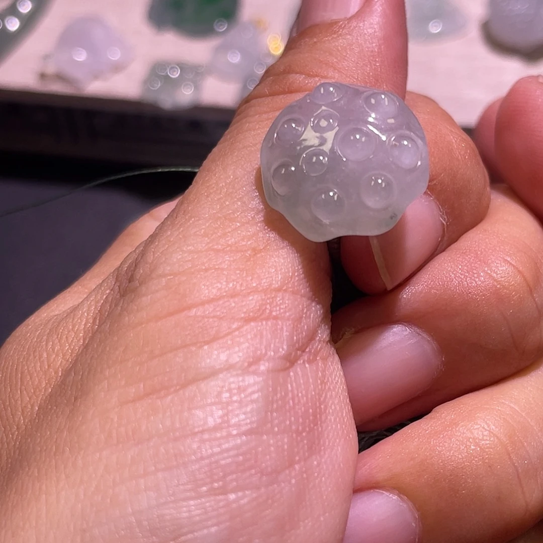 定制翡翠未镶嵌莲蓬