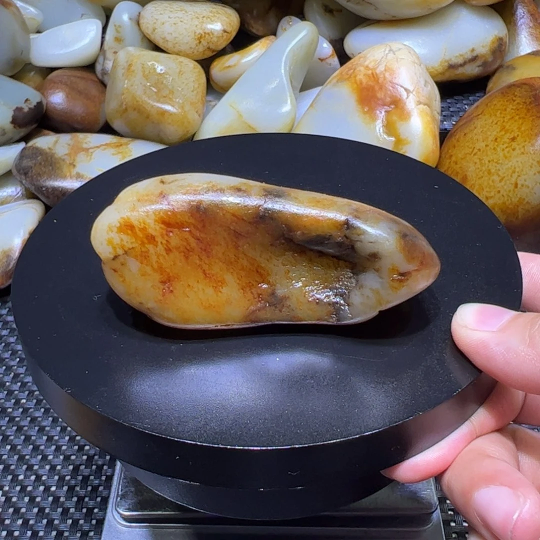 和田玉（子料）未镶嵌吊坠(不含链)121克