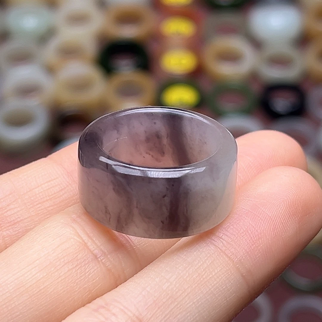 恋***司和田玉未镶嵌戒指