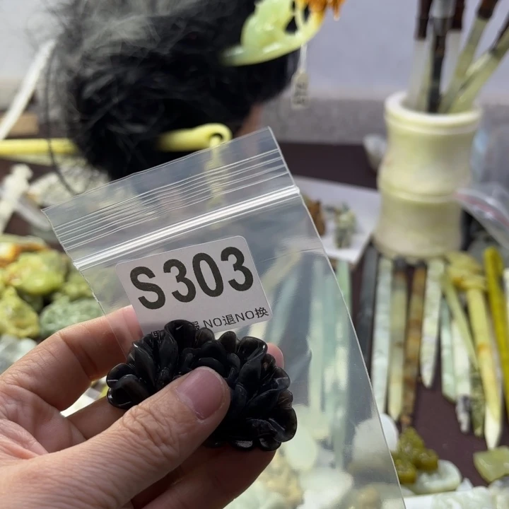 蛇纹石玉发饰合金冰*娃