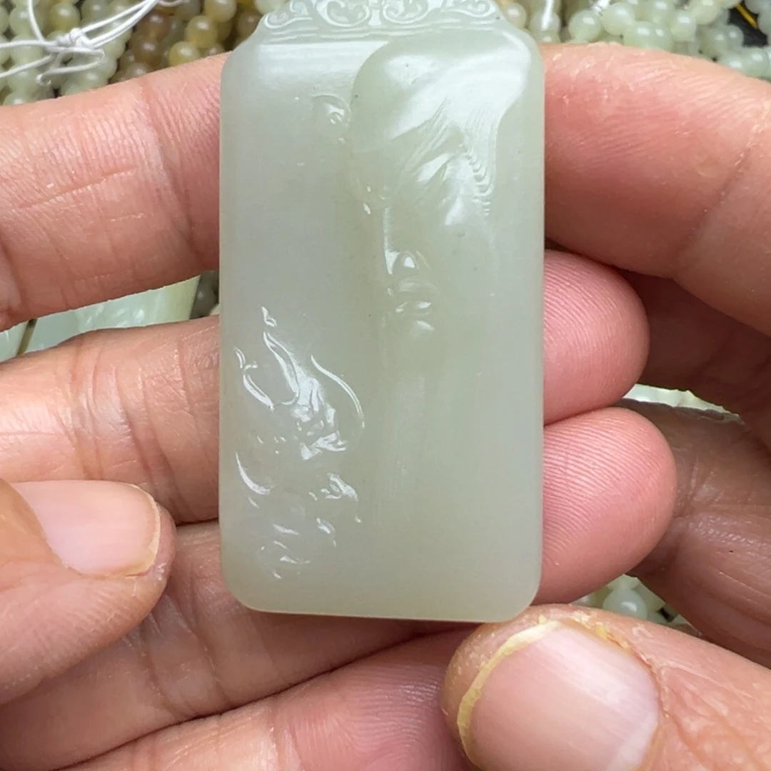 和田玉（糖玉）未镶嵌吊坠(不含链)