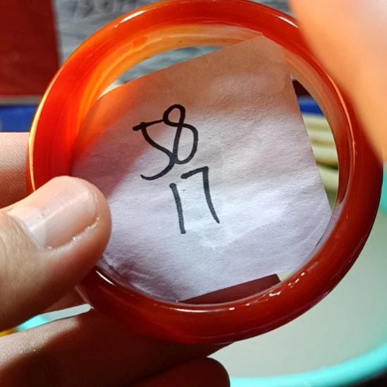 玛瑙/玉髓手镯未镶嵌