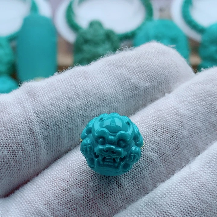 未镶嵌绿松石兽珠